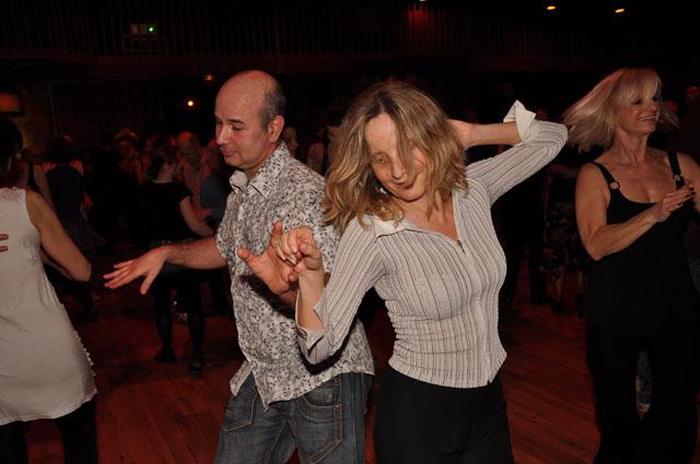 min 2011 02 20 station danse 255